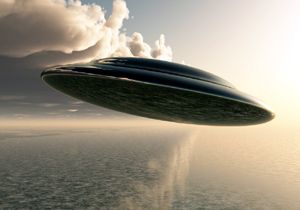 UFO PANİĞİ YOLCULARI PERİŞAN ETTİ