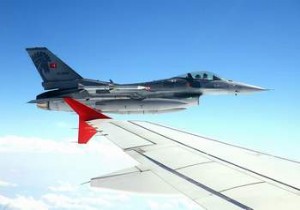 ERDOĞAN A GELİRKEN F-16 LAR EŞLİK ETTİ