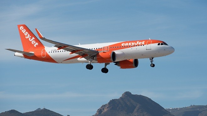 EASYJET PİLOTU GÖREVDEN ALINDI